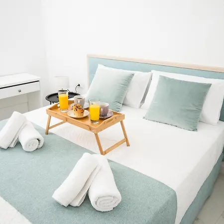 Athinais Apartment *