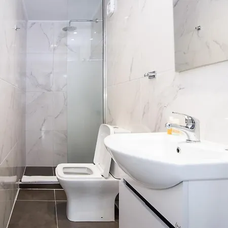 Apartament Athinais *