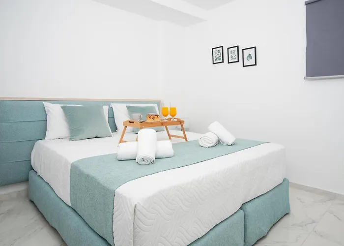 Athinais Apartament *